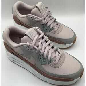 Nike Air Max 90 LV8 Women's Shoes Size 8, FD4328-001